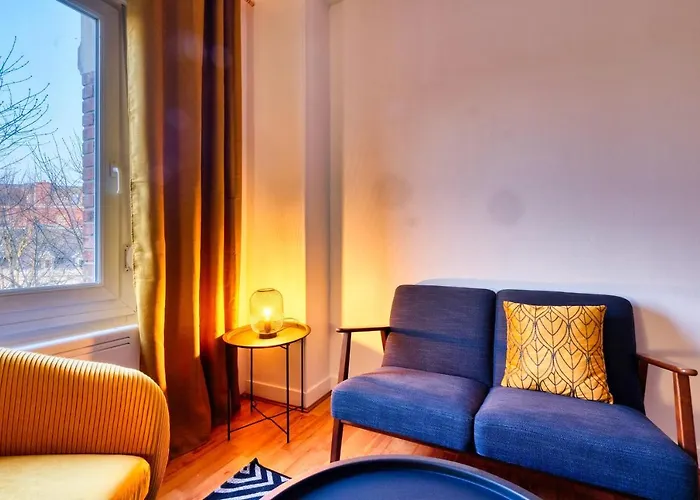 Lnbnb * Appartement Cosy * Peronne Centre * Face Au Chateau